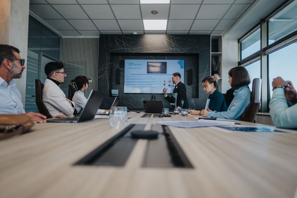 best meeting-room-solutions-in-dubai-uae best meeting-room-solutions-in-dubai-uae